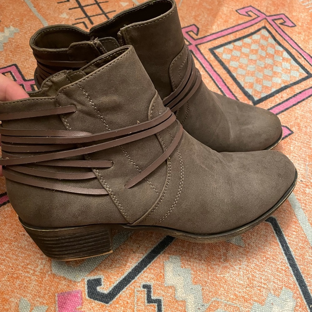 Steve Madden booties